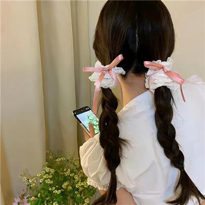 绿野嬉春